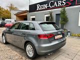 Audi A3 Sportback 2.0 TDI/66TKM/I.HD/NAVI/SDACH/XENON - mit Diesel-Antrieb: Grau, Teilleder, Panorama-Dach, Limousine