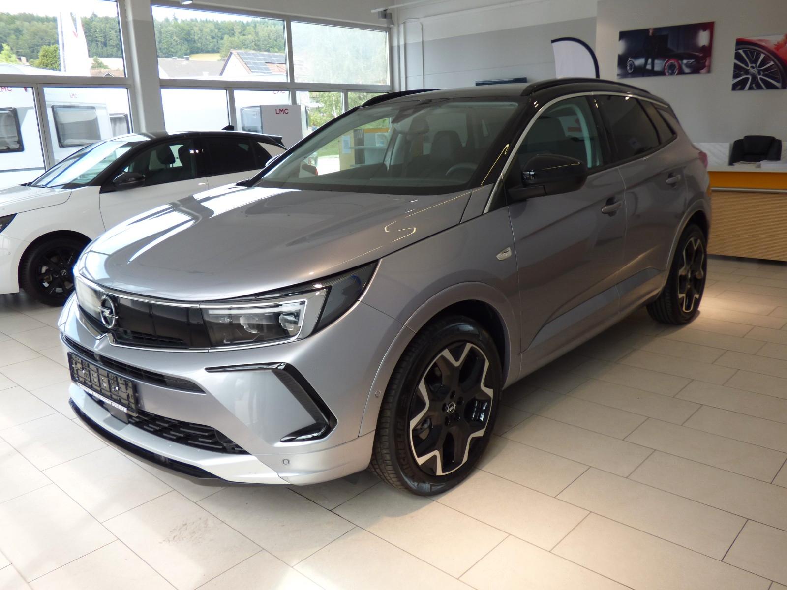 Opel Grandland Elgegance AT 1,5D Vollausstattung