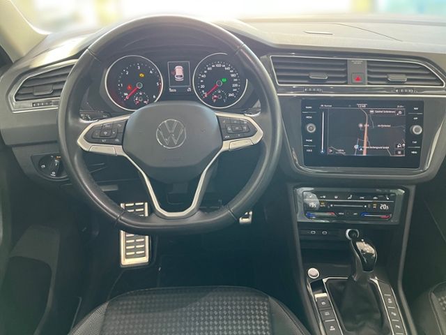 Fahrzeugabbildung Volkswagen Tiguan 2.0 TDI DSG ACTIVE LED ACC TRAVEL-ASSIST