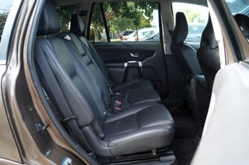 Volvo XC90 - 10
