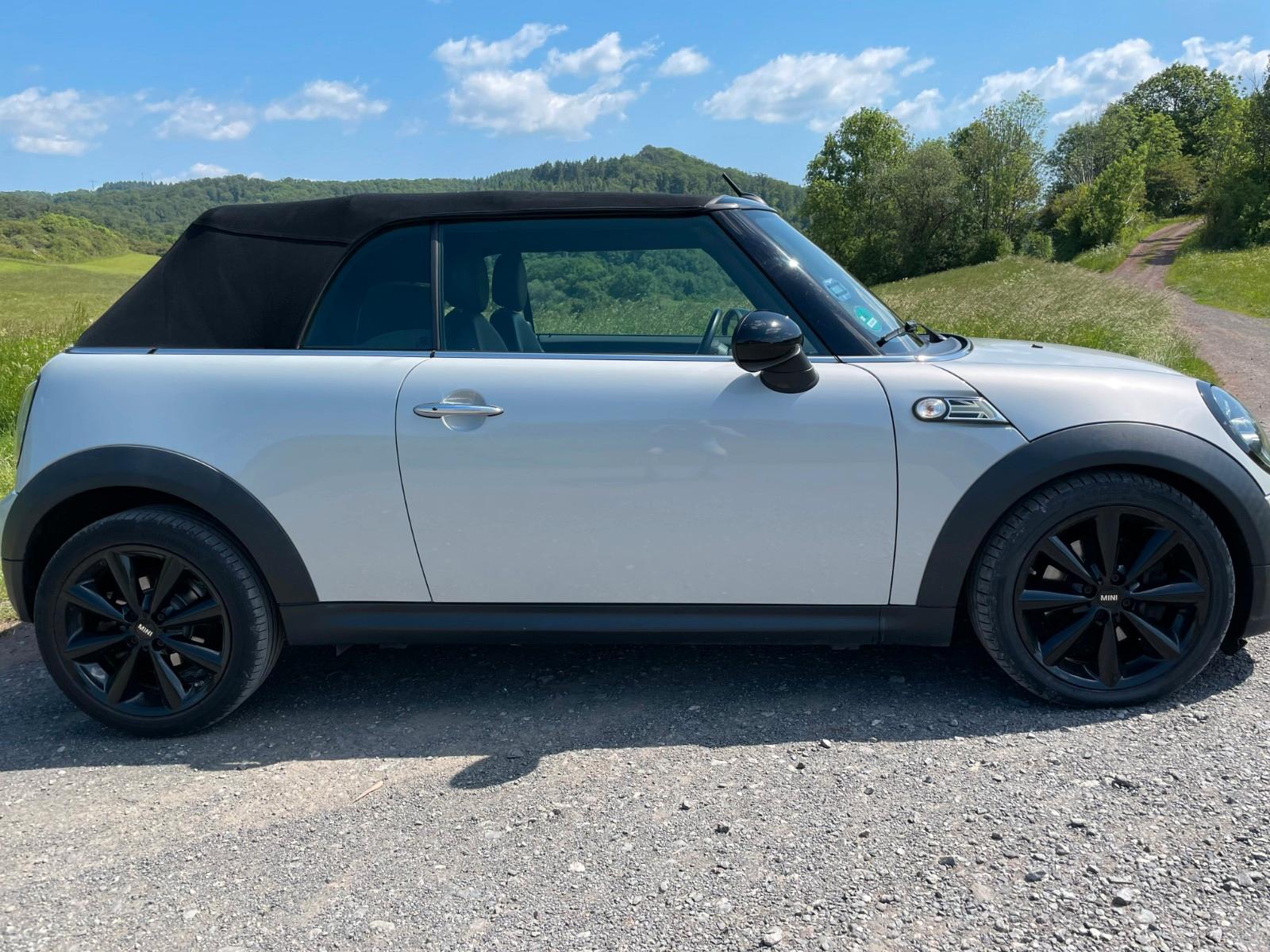 MINI Cooper S Cabrio