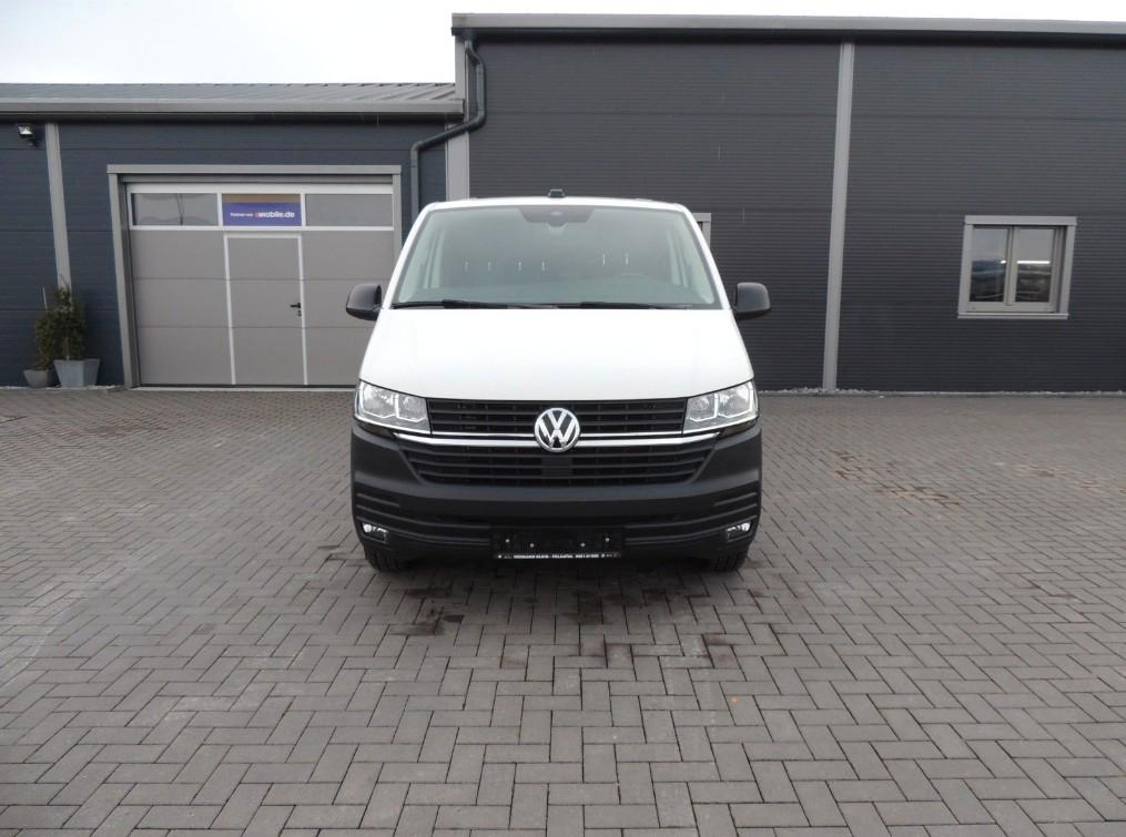 Volkswagen T6.1 Transporter lang / 1 Hand /Scheckheft