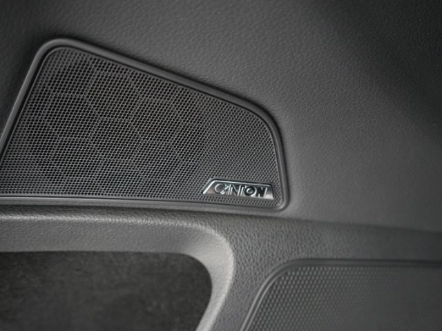 Superb COMBI L&K iV DSG+AHK+LED MATRIX+NAVI+STAN