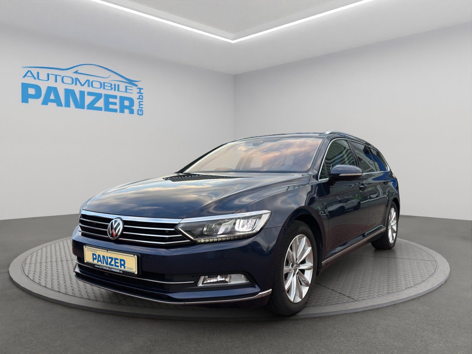 VW Passat Variant 2.0 TDI BMT Highline Navi SHZ LED