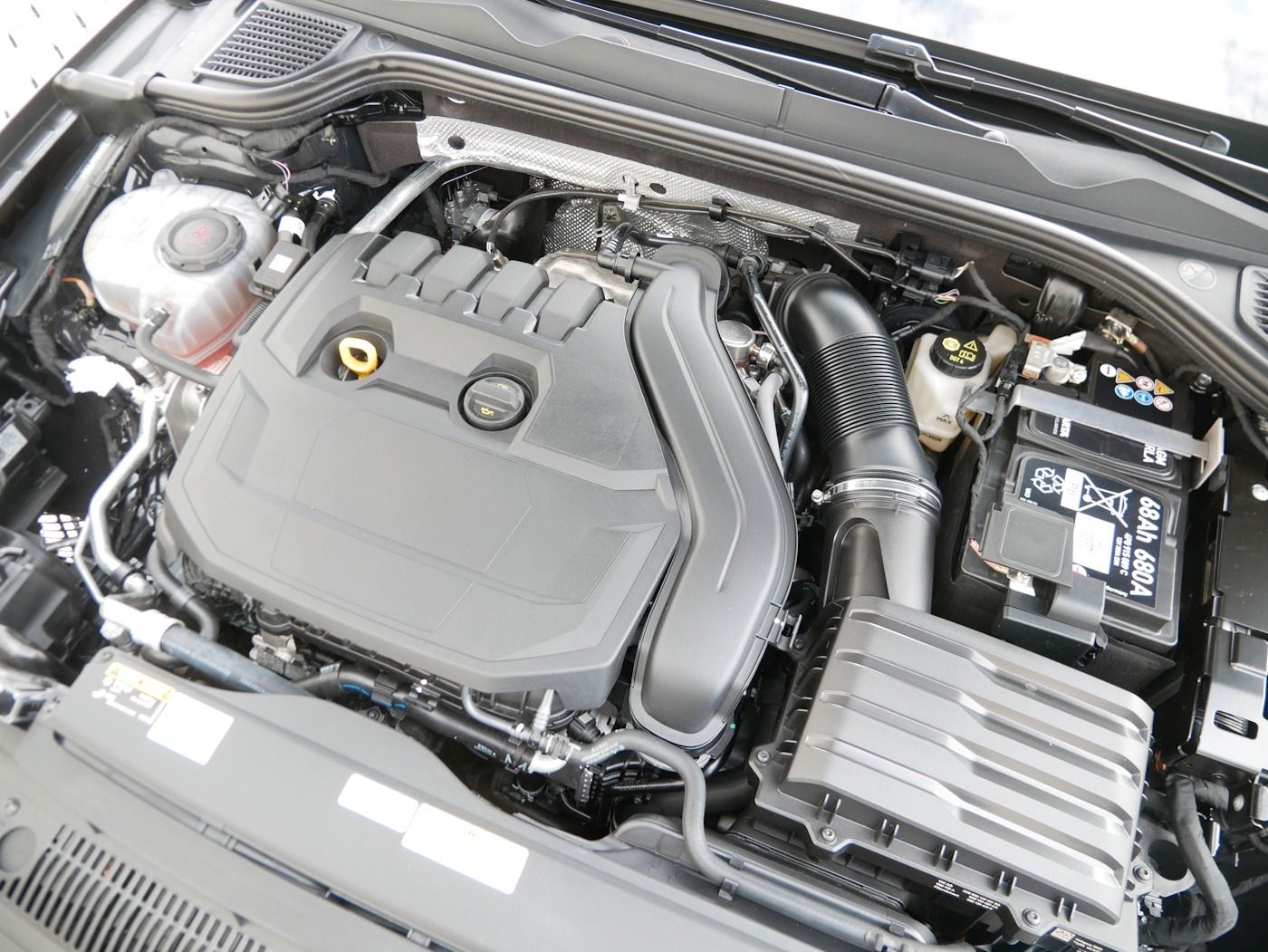 Fahrzeugabbildung Volkswagen Golf -VIII 1.5 Life NEU45T Standhz Kamera Matrix