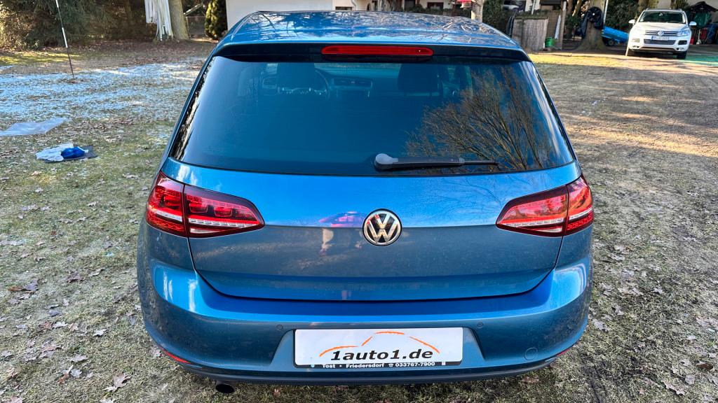 Volkswagen Golf VII 1.2 TSI Lounge BMT+Bi-X+GJ+17+FLA+SH+PD