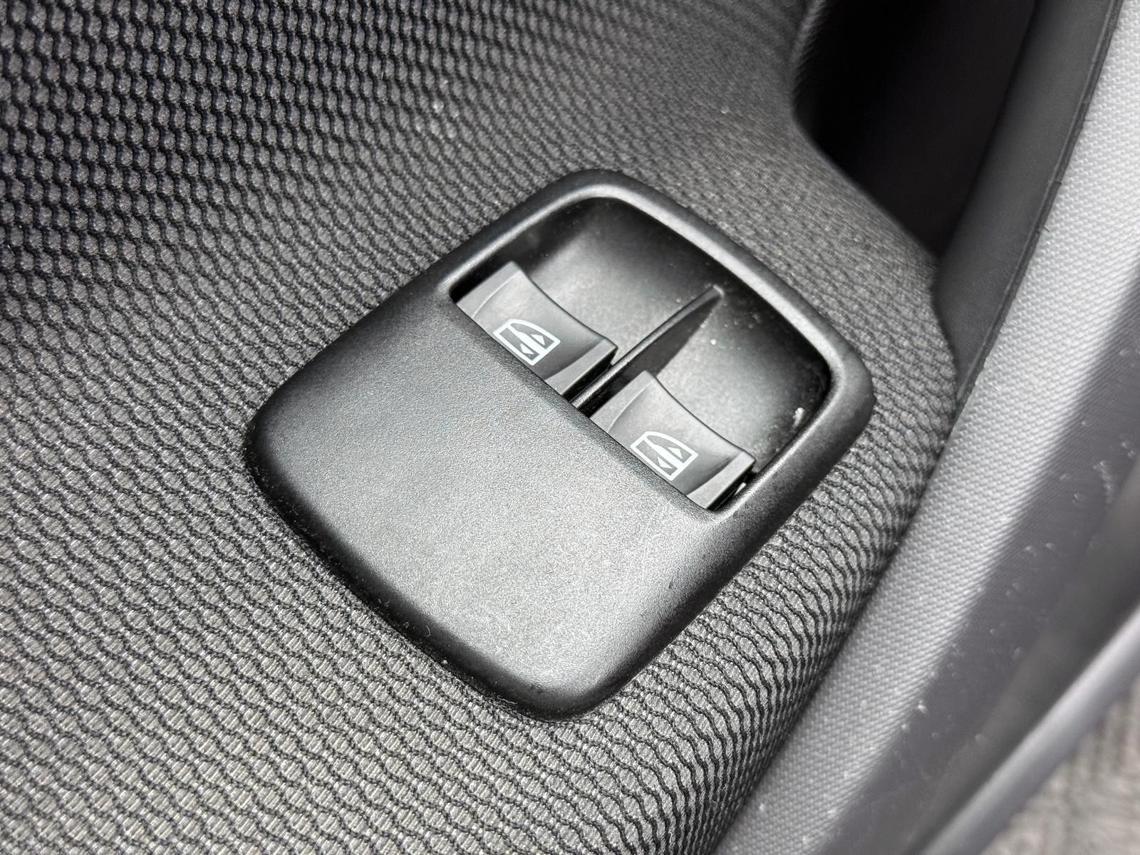 Fahrzeugabbildung Smart EQ-DRIVE60/PASSION/SHEIZ/R-CAM/PDC/NAVI/COOL&MED