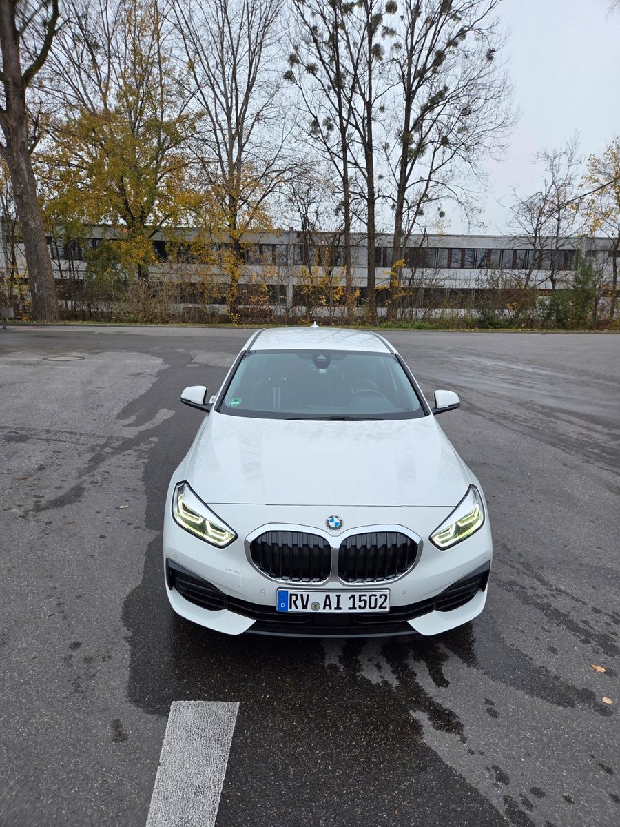 BMW 118d Sport Line