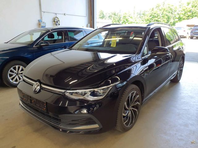 VW Golf VIII Variant Style eTSI AHK