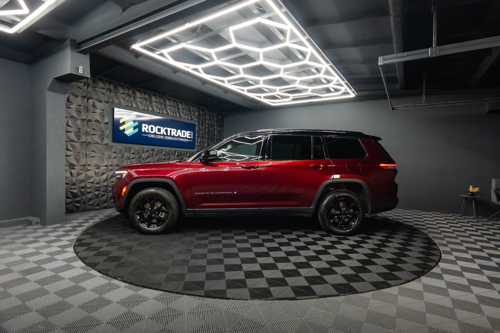 Fahrzeugabbildung Jeep Grand Cherokee 3.6 4x4 LIMITED L Modell 2022 ACC