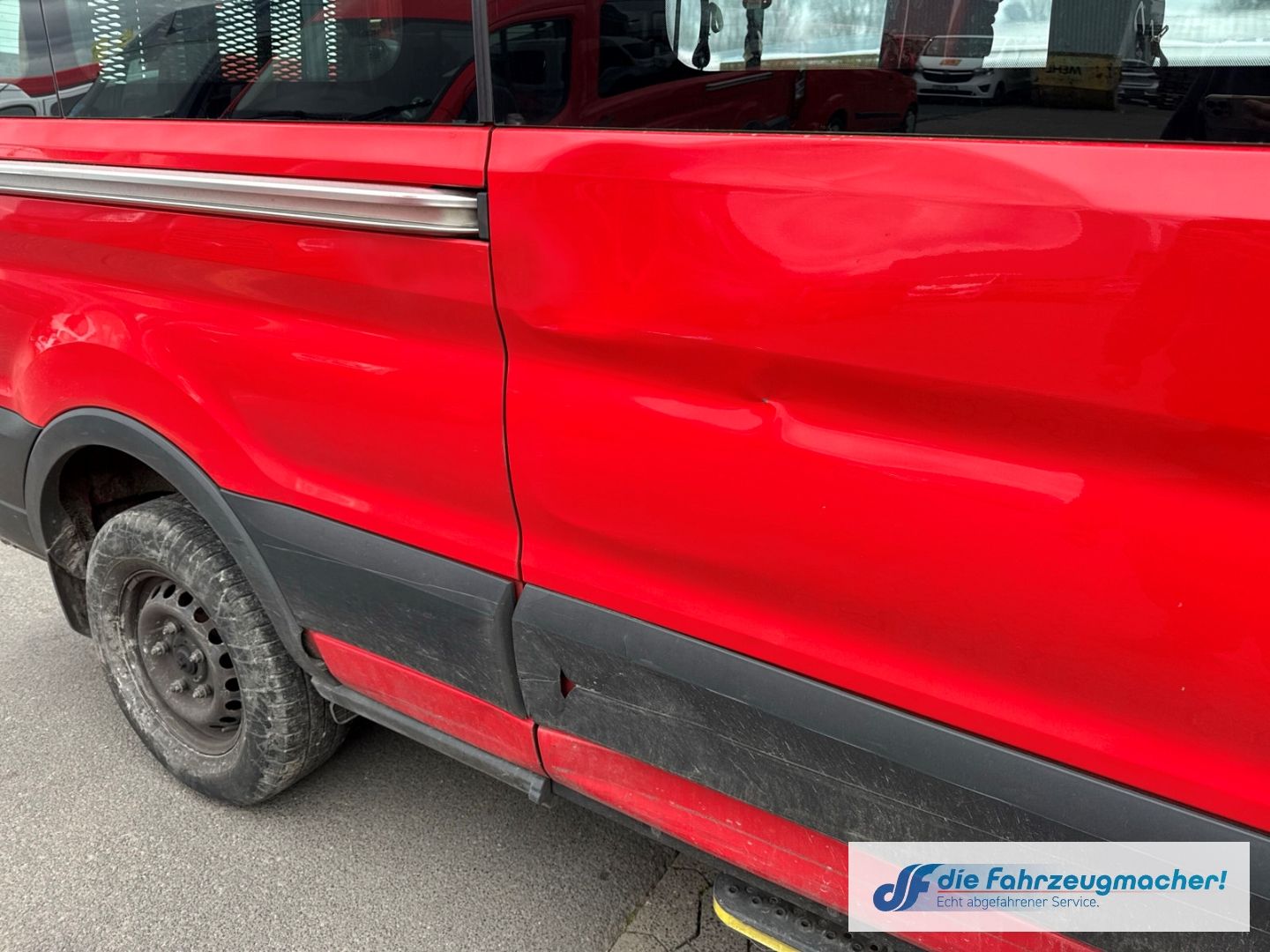 Fahrzeugabbildung Ford Transit Kombi 350 L3 Trend *TOTALSCHADEN *9058