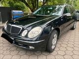 Mercedes-Benz W210 E Klasse E200 Kompressor Avantgarde - Mercedes-Benz: Kombi, W210