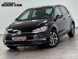 Volkswagen Golf VII Sound.NAVI.ACC.SHZ.PDC.1HAND.EURO6 - mit Diesel-Antrieb: € V