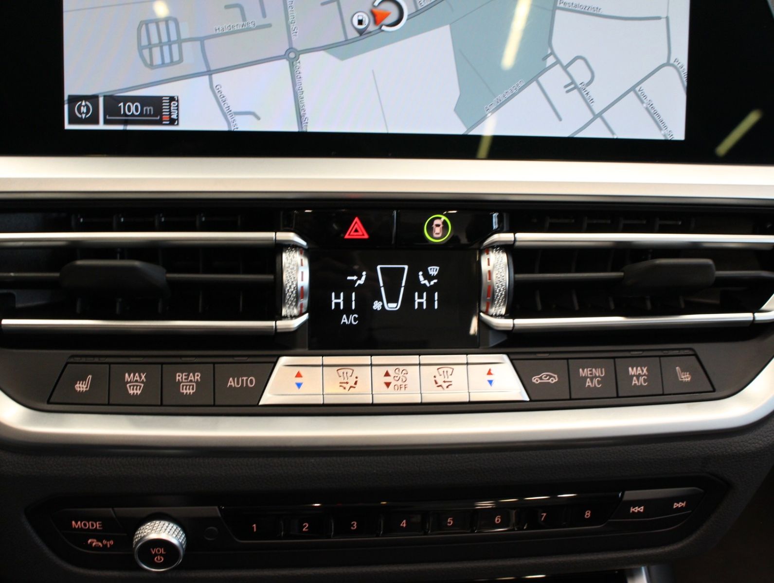 Fahrzeugabbildung BMW 420 i Cabrio 1.Hand*LED*MWST*Kamera*TOP