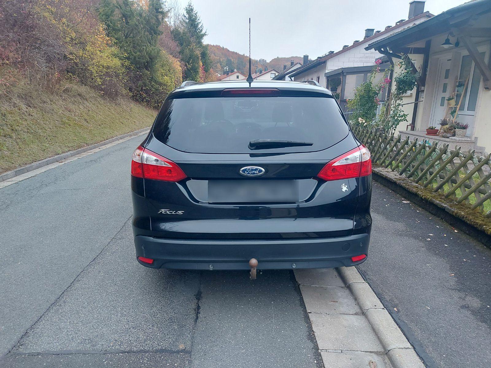 Ford Focus 2014 — engine 116 HP (85kW)