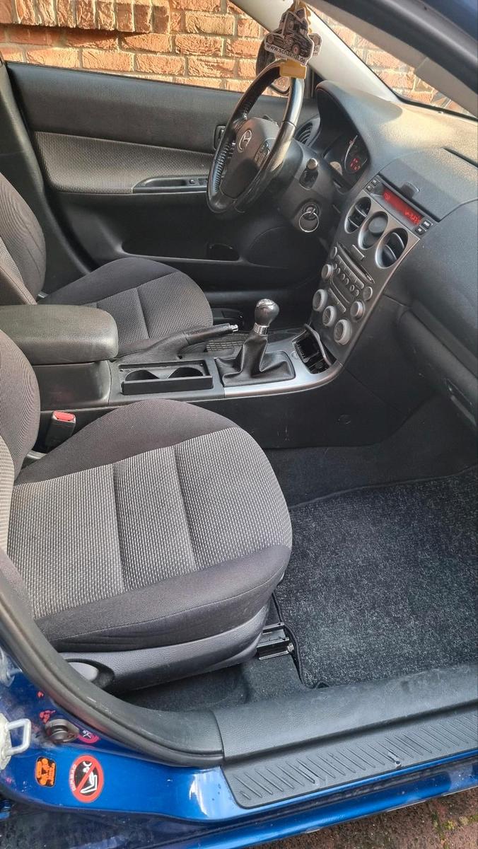 Mazda 2 2005 — photo 9
