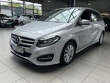 Mercedes-Benz B 200 Avantgarde *Automatik*RFK*Volleder* - Mercedes-Benz B 200 mit Benzin-Antrieb: Limousine