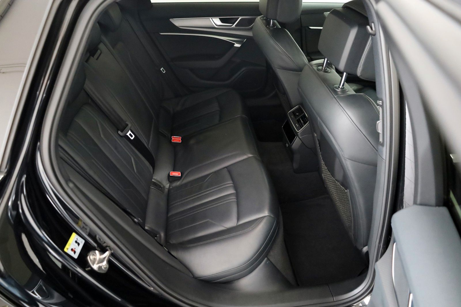 Fahrzeugabbildung Audi A6 Avant 50 TDI qua. sport Leder,Navi,Panor.,AHK