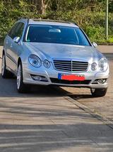 Mercedes-Benz E 230 T AVANTGARDE Avantgarde - Mercedes-Benz E 230 in Essen