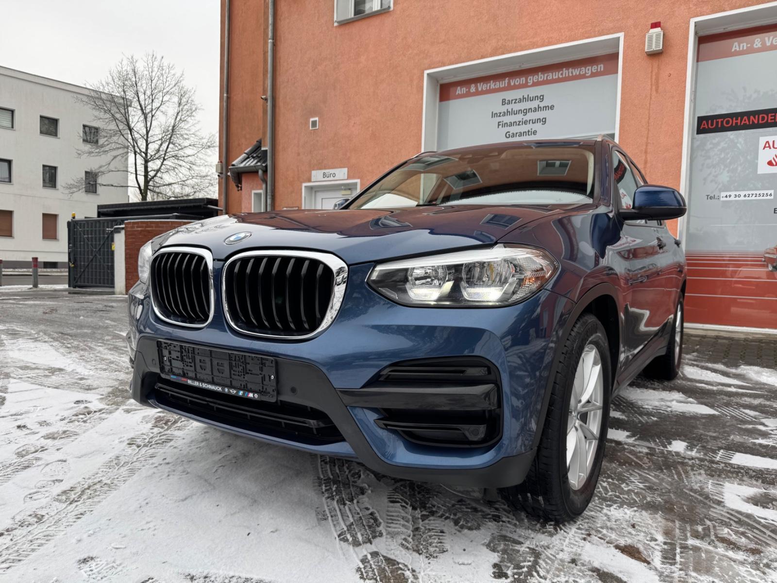 BMW X3 xDrive 20 i Advantage*NAVI*LED