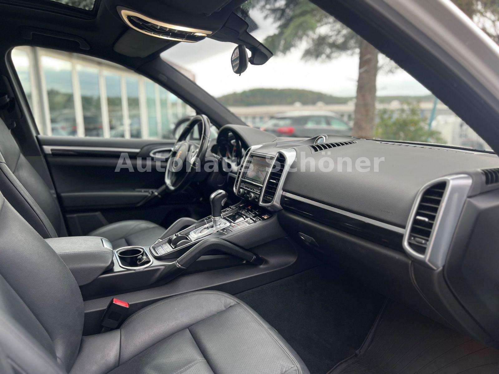 Porsche Cayenne 3.0 Diesel | 245 ch | BVA | Toit panoramique | Bose | Chauffage auxiliaire | Attelage amovible