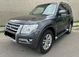 Mitsubishi Pajero 3,2 DI-D 4WD Diamand Edition Xenon LED  - Mitsubishi Pajero in München