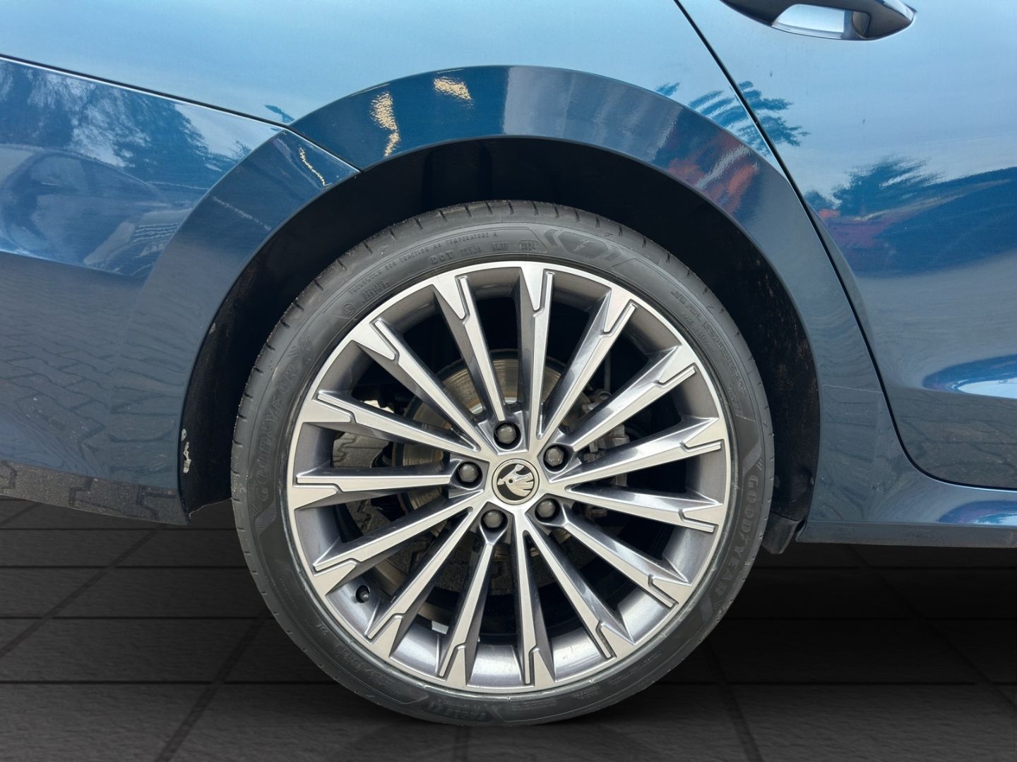 Octavia Combi 1.4TSI iV 150kW 6-Gang DSG Matrix