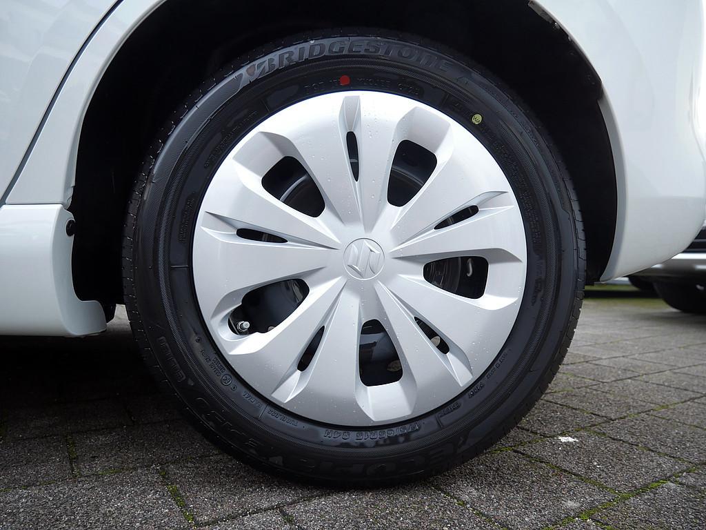 Suzuki Swift 1.2 Dualjet Hybrid Club PDC NAVI ACC LED