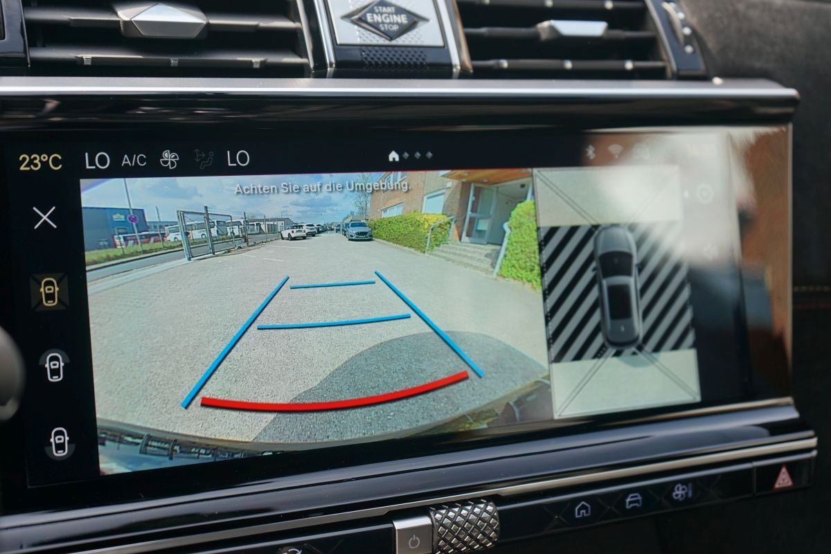 Fahrzeugabbildung DS Automobiles DS7 (Crossback) Performance Line + 360 Kamera