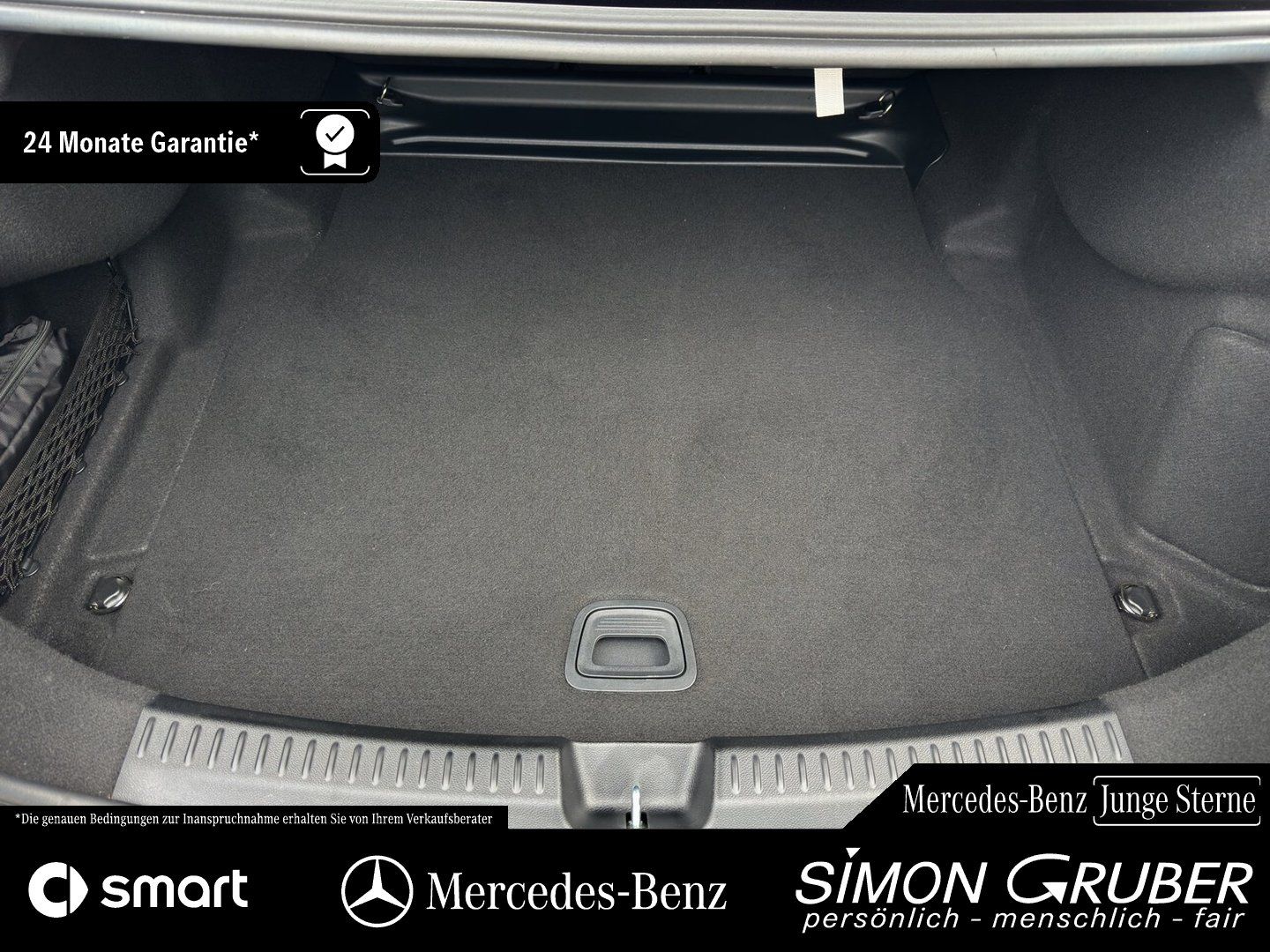 Fahrzeugabbildung Mercedes-Benz E 220 d AMG Night Servolock Pano Burm4D AHK