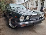 Jaguar XJ6  3.Serie raicing green/ beige L... - Jaguar XJ6: Jag