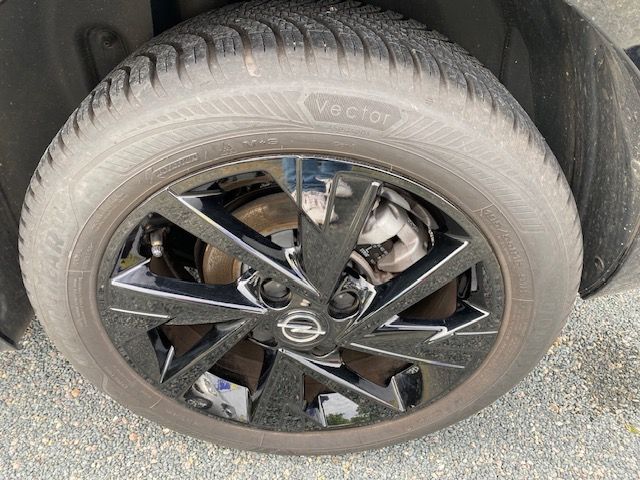Fahrzeugabbildung Opel Corsa F 1.2 Turbo// Navi, KlimaAT, RFK, PDC v+h,