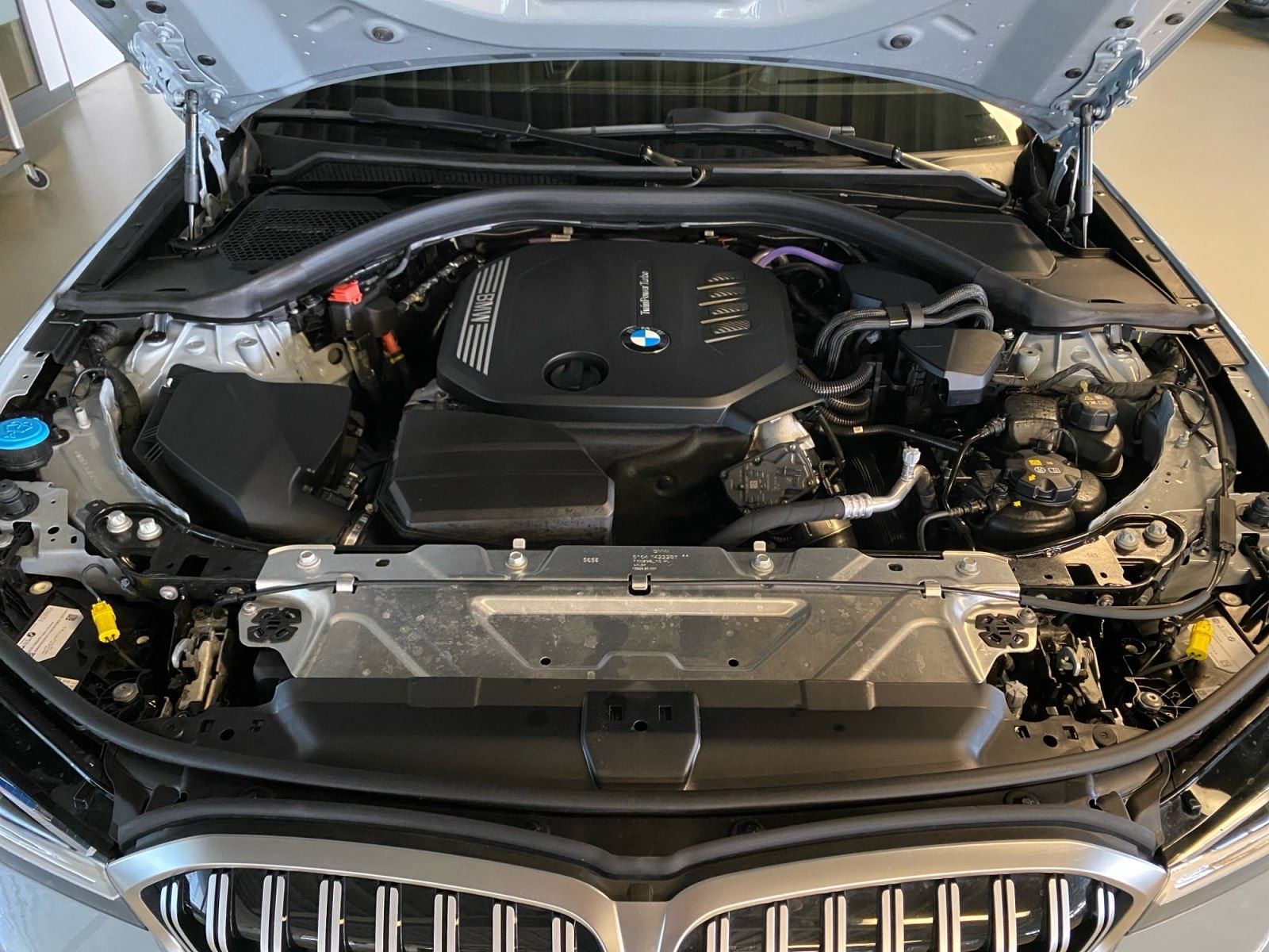 BMW 320 - Bild 18