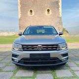 Volkswagen Tiguan Volkswagen Tiguan 2.0 TDI Comf - Volkswagen Tiguan mit Diesel-Antrieb: Grau, Kombi
