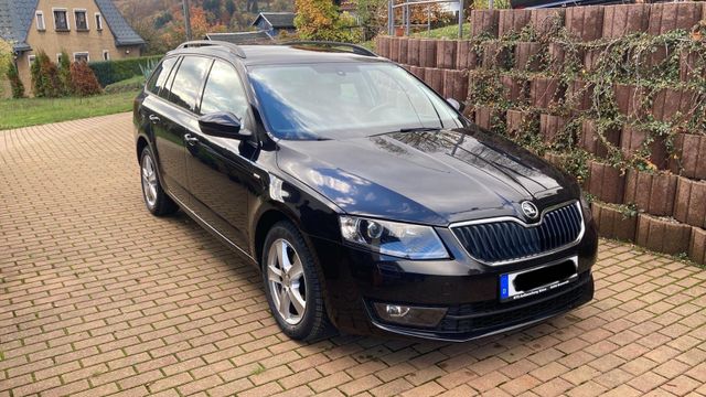 Skoda Octavia 1.6 TDI Green tec Combi Joy