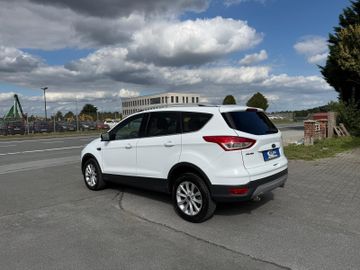 Ford Kuga - 4