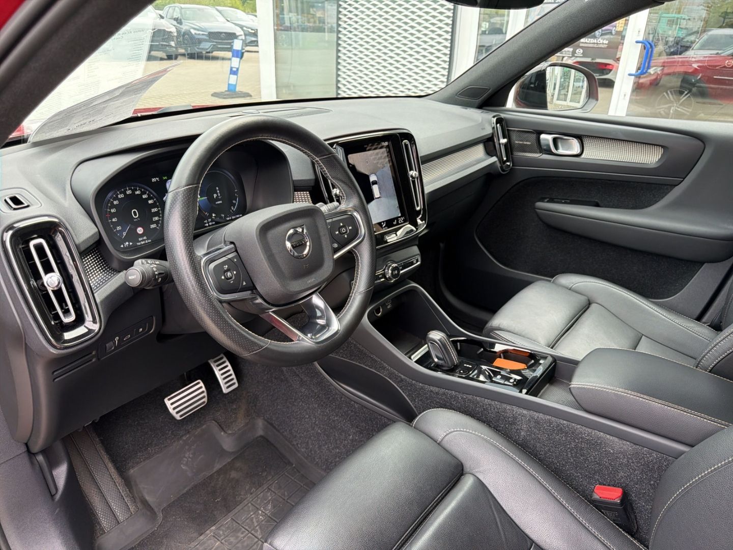 Volvo XC40 R Design Recharge AHK Navi Leder Digitales foto 11