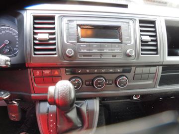 Volkswagen T6 Caravelle - 6