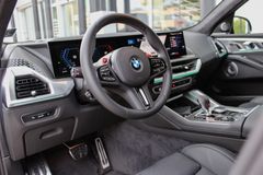 BMW XM / BOWERS & WILKINS / AHK / M DRIVERS BMW XM / BOWERS & WILKINS / AHK / M DRIVERS