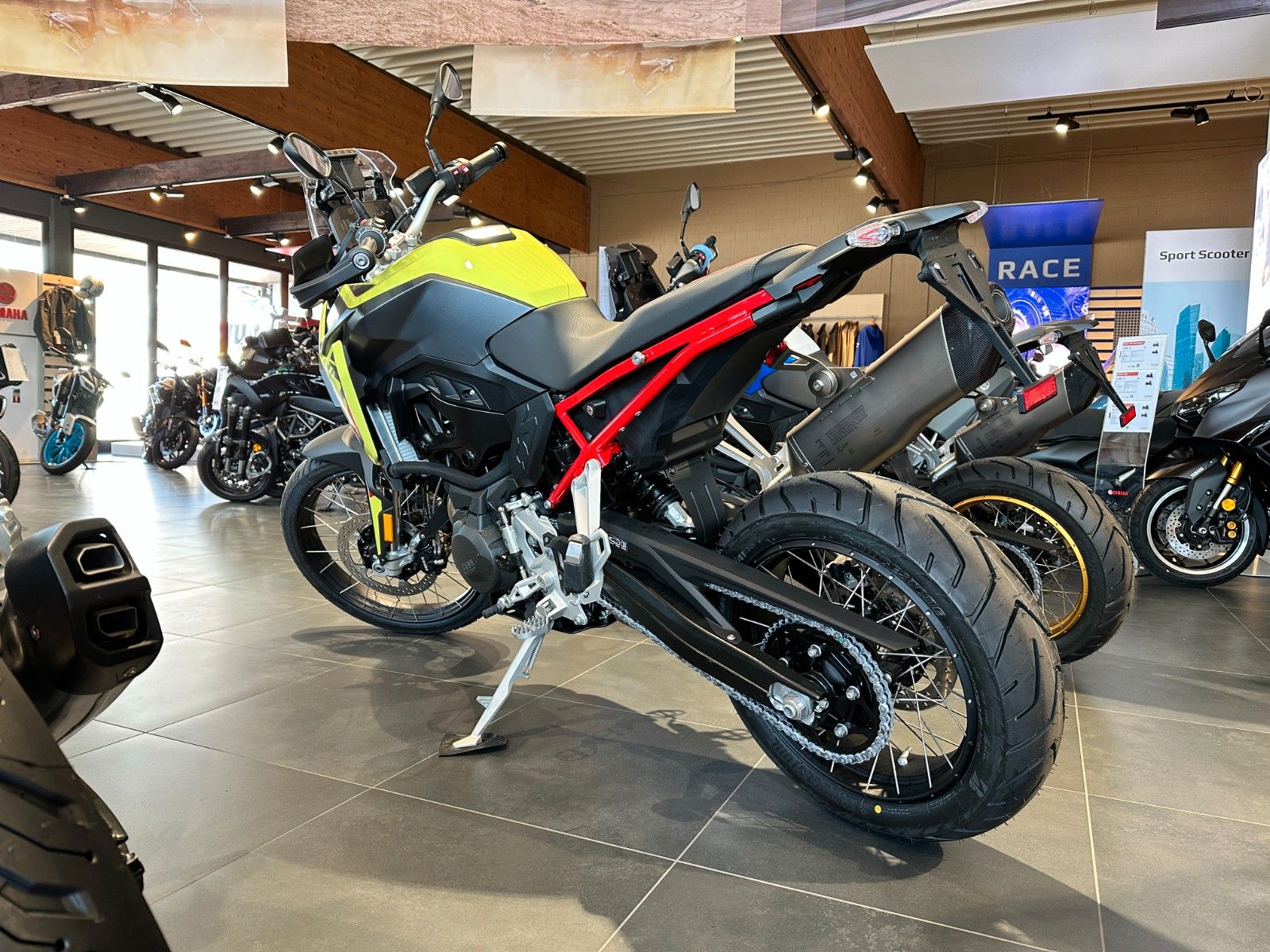 Fahrzeugabbildung BMW F900GS - Neufahrzeug sofort verfügbar!
