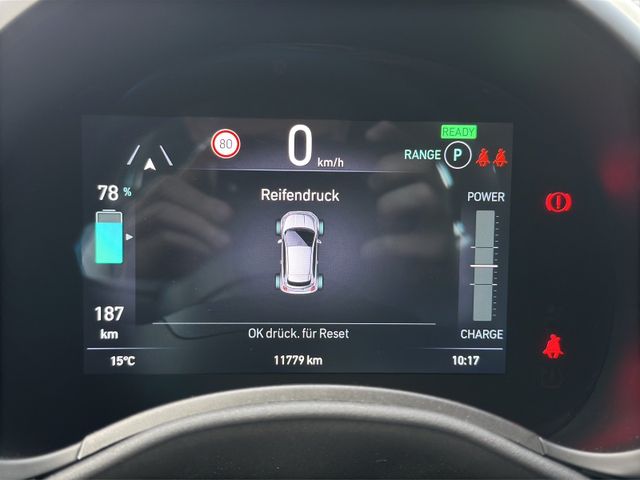 Fiat 500e Cabrio CARPLAY KLIMAA LKA