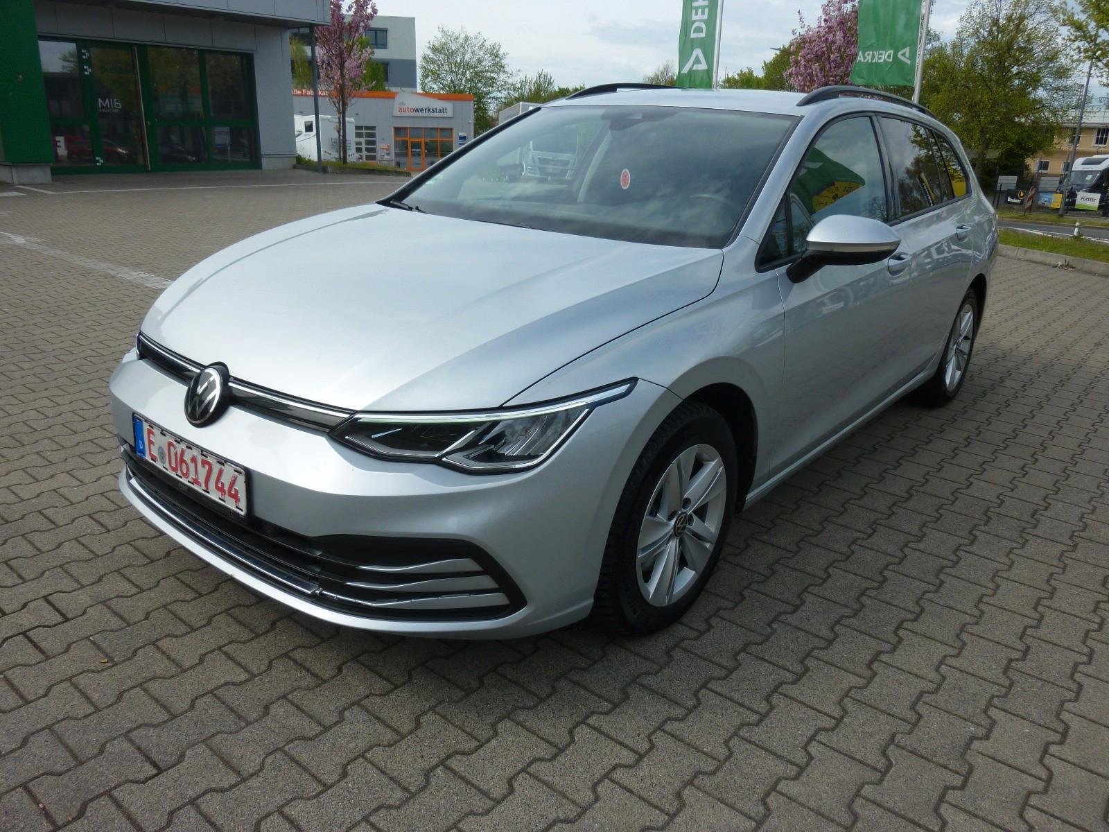 Volkswagen Golf VIII Variant Life
