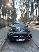 Mercedes-Benz CLA 180 DCT -