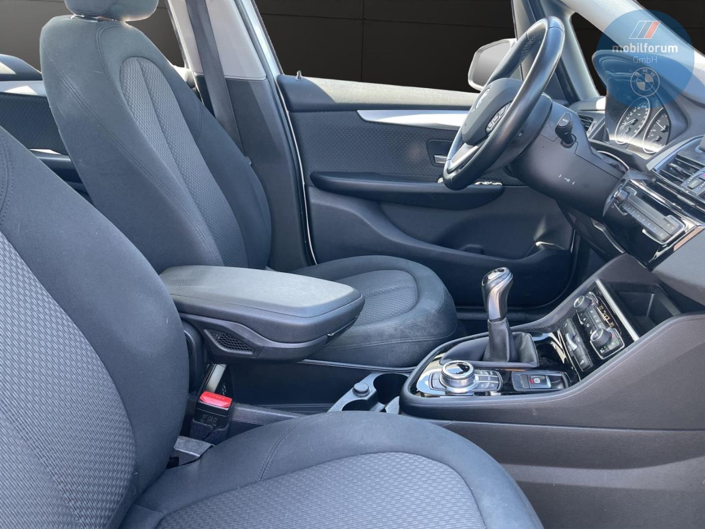 BMW 220 Gran Tourer i Panorama AHK LED SHZ NAVI