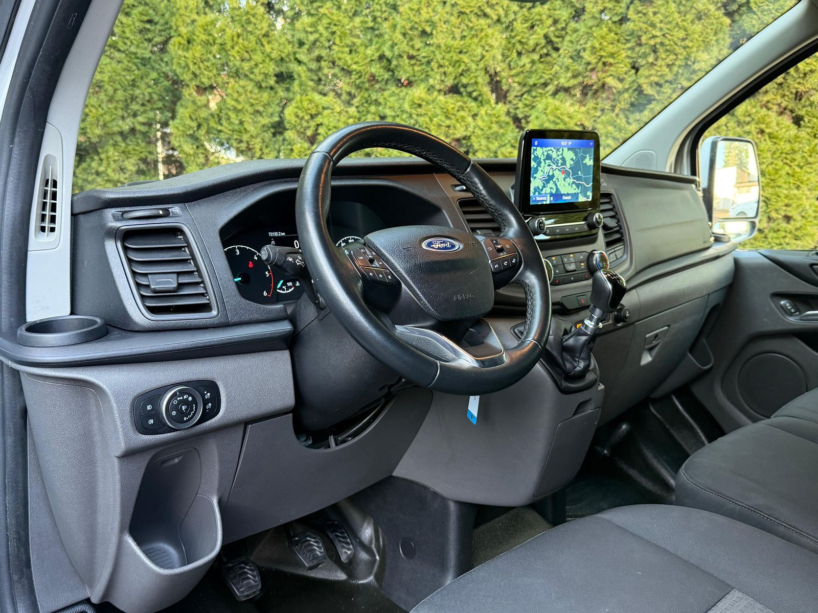 Fahrzeugabbildung Ford Transit Custom 300 L2 3Si+NAVI+SHZ+KAM+DAB+SYNC3