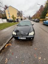 Mercedes-Benz Mercedes W203 220 CDI - Mercedes-Benz 220 in München