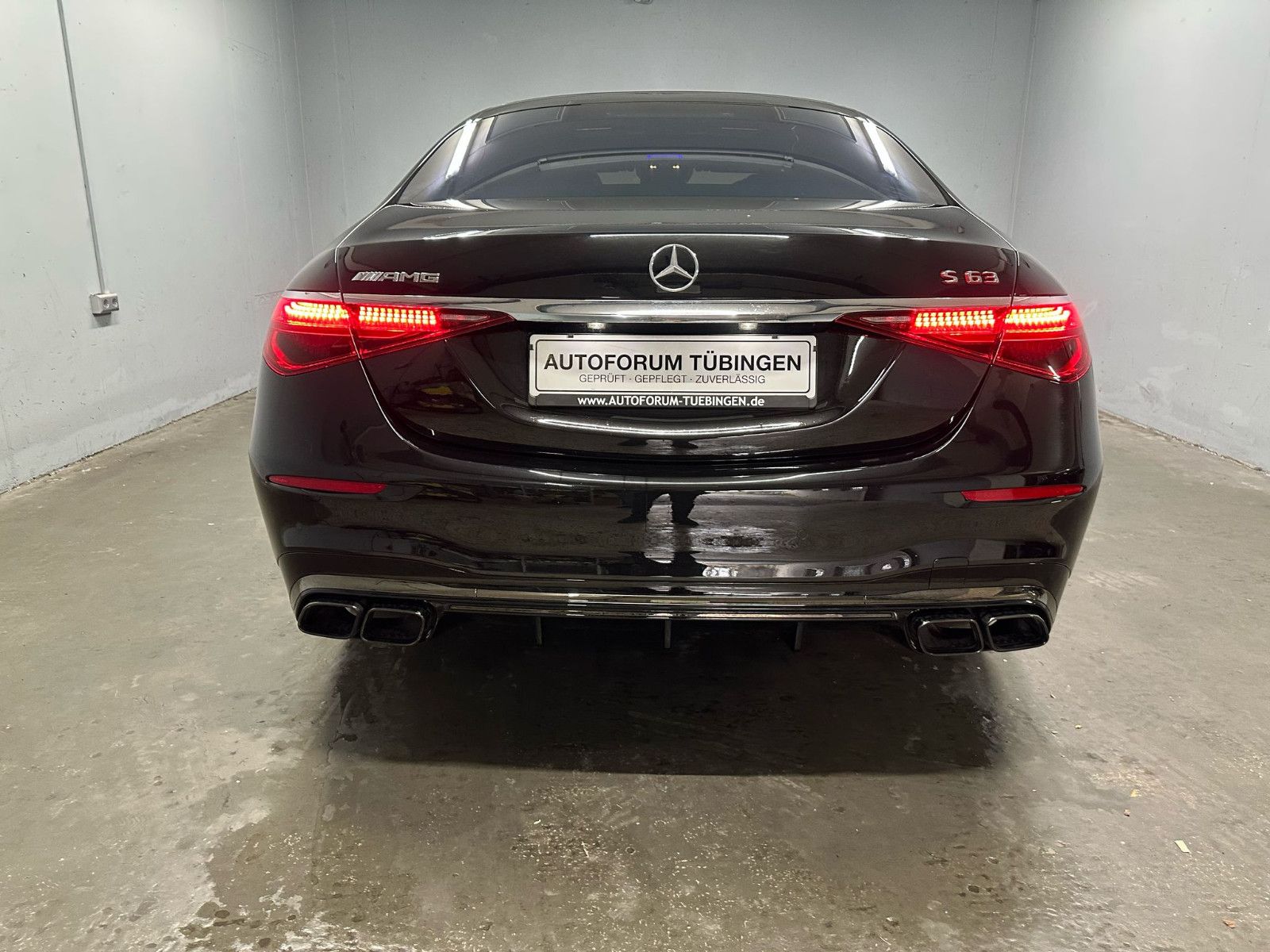 Fahrzeugabbildung Mercedes-Benz S 63 E Performance L *KERAMIK*PANO*TV*MASSAGE*