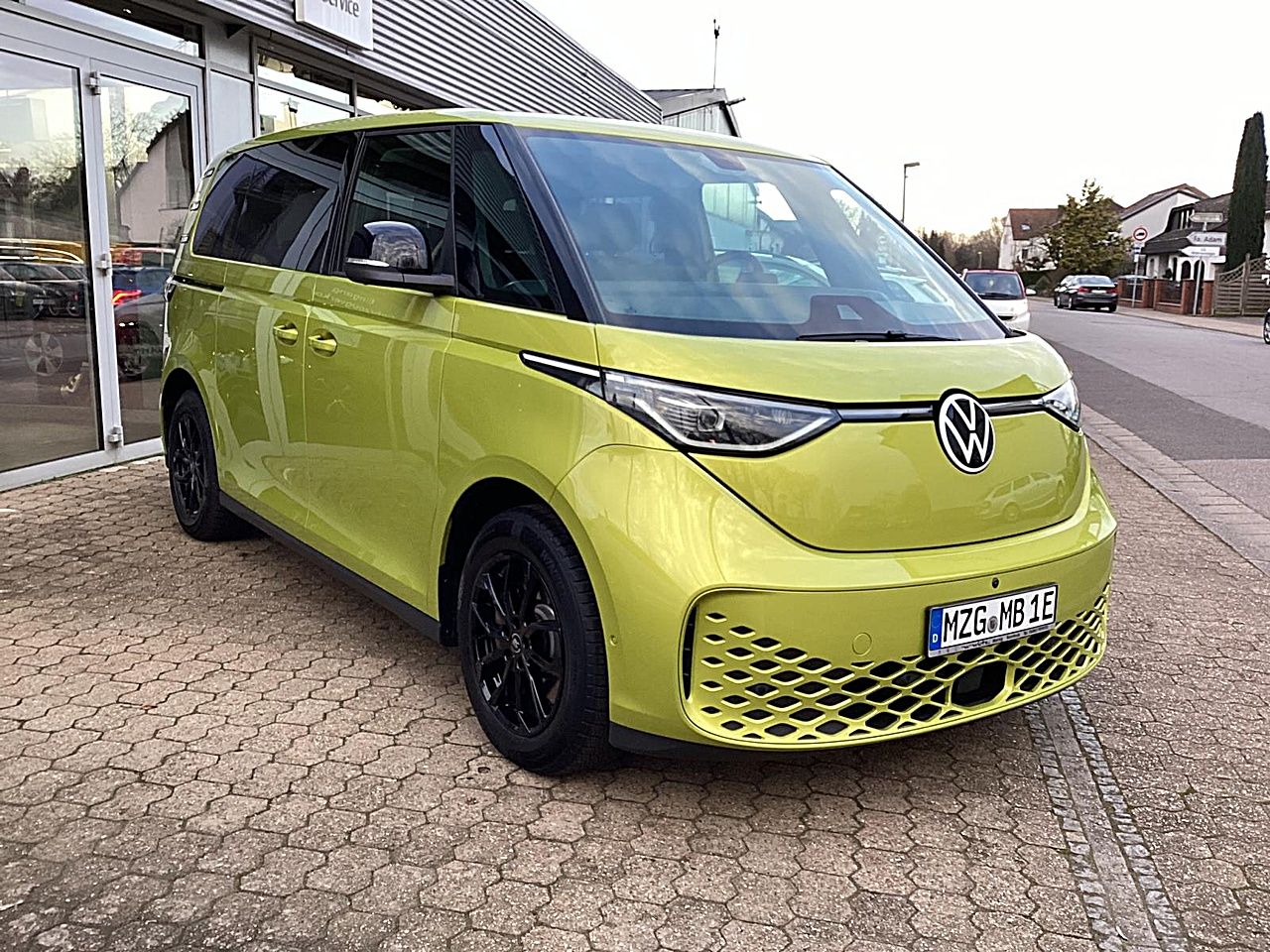Fahrzeugabbildung Volkswagen ID.Buzz Pro Klima Navi Alu 21"