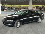 Volkswagen VW Passat Variant sparsamer 2.0 TDI Comfor... - Sparsame mit Diesel-Antrieb
