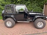 Jeep Wrangler Sport 4.0 Automatik  - Jeep Wrangler Sport mit Benzin-Antrieb
